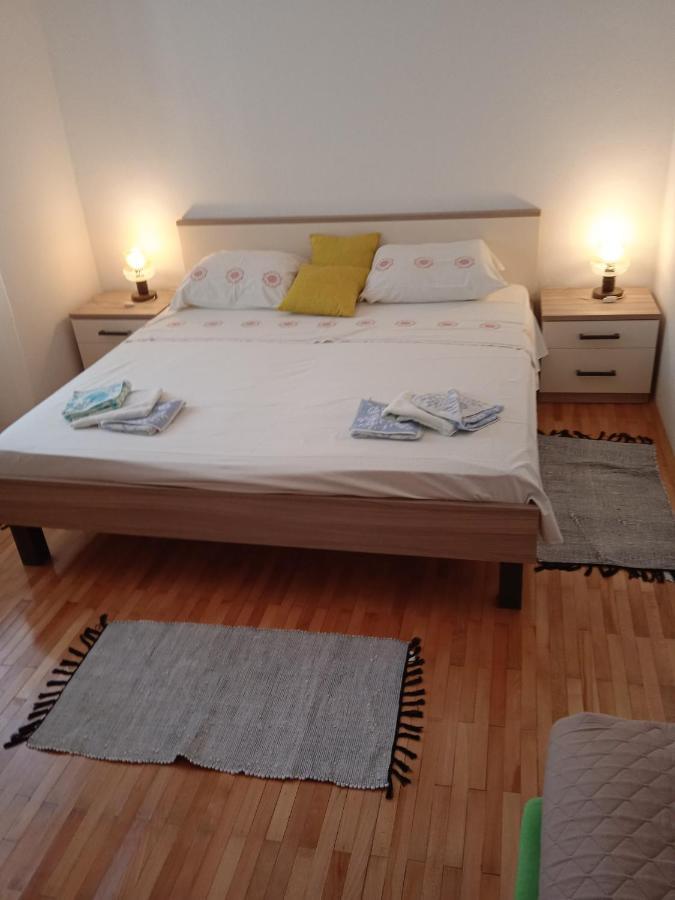Apartments Marita Корчула Экстерьер фото
